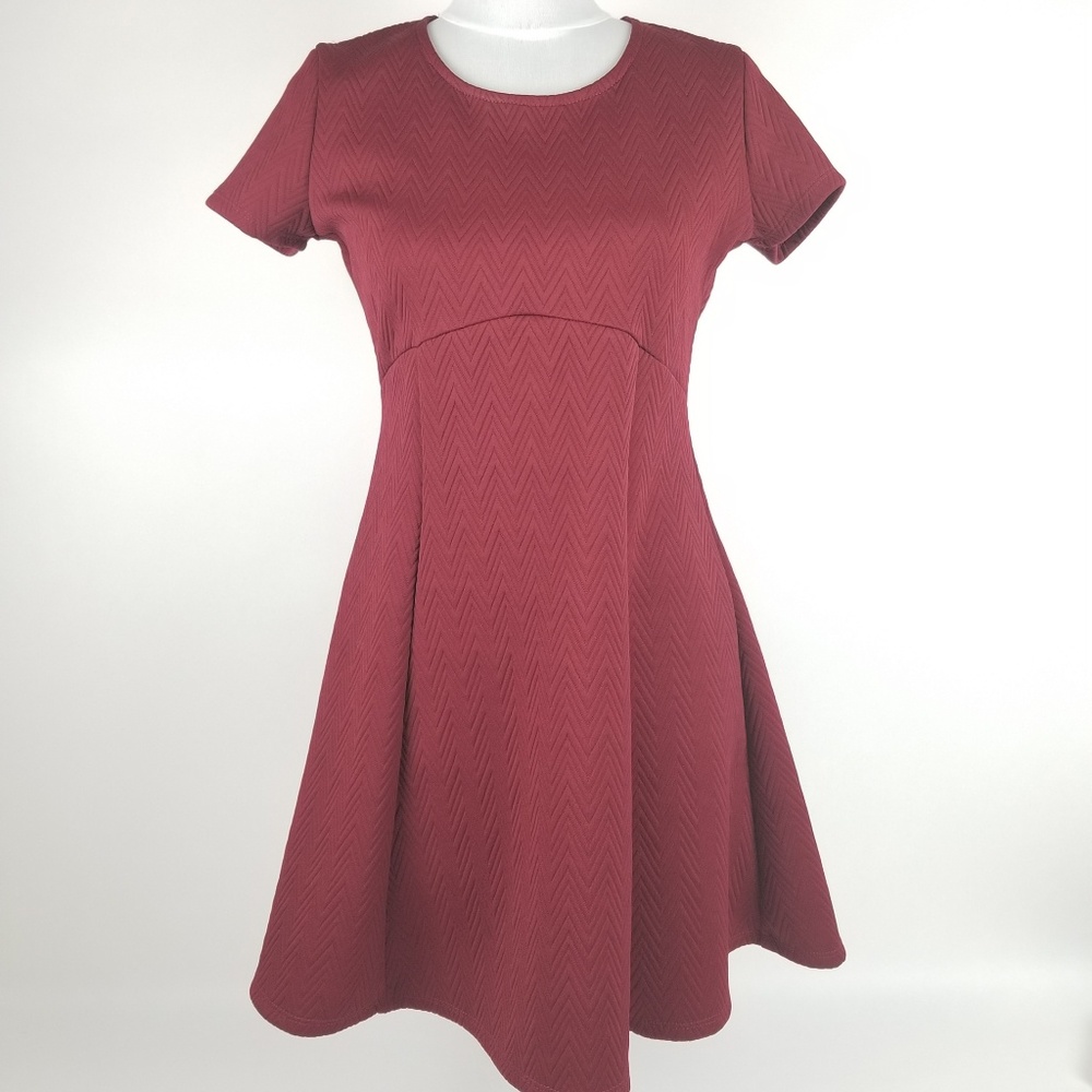 🦋Neiman Marcus Fit and Flare Maroon Dress M